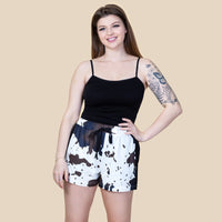 Load image into Gallery viewer, 10556 - Cow Print Shorts
