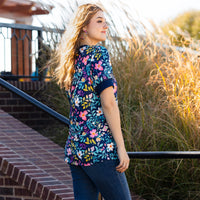 Load image into Gallery viewer, 10981 - Floral Half Sleeve Top

