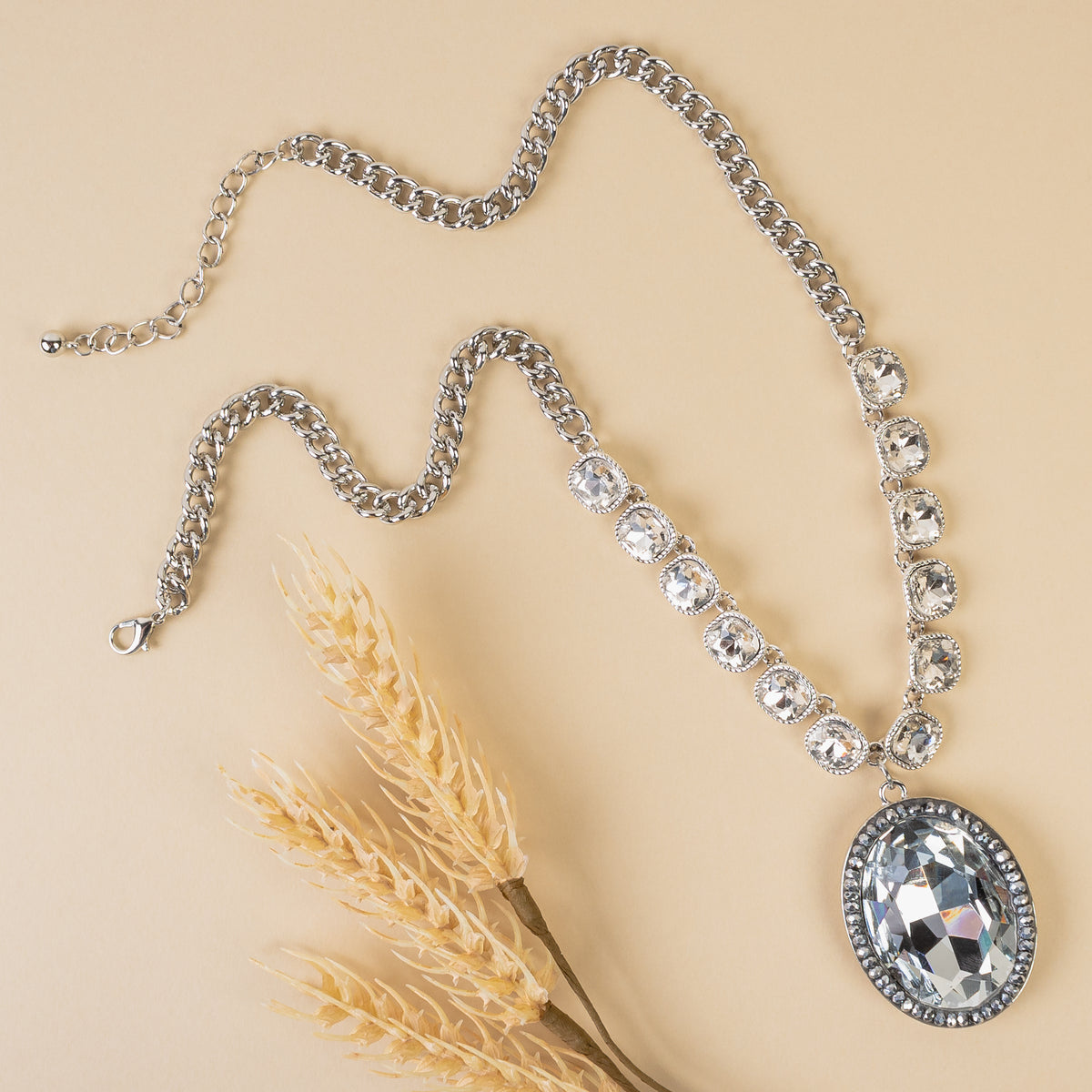 1161 - Crystal Necklace - Silver & White