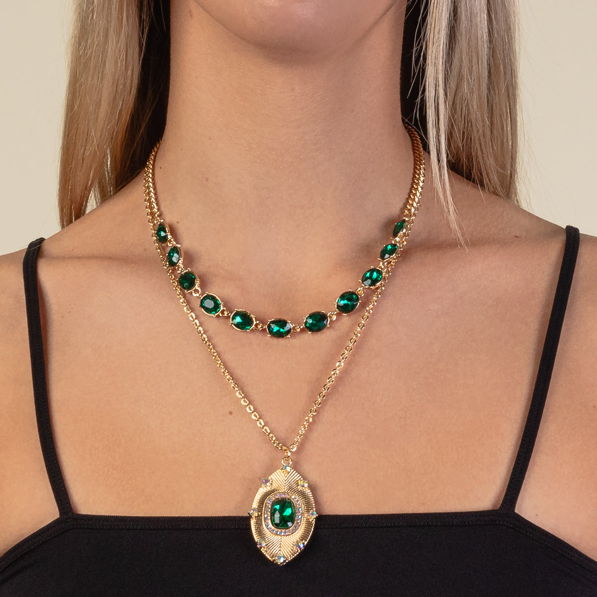 1176 - Crystal Pendant Necklace - Green