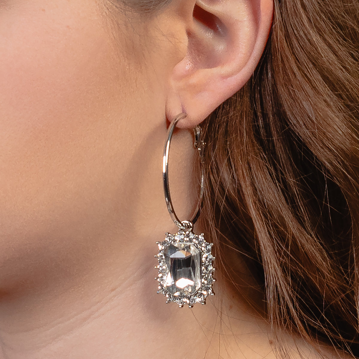 13024 - Crystal Hoop Earrings - Clear