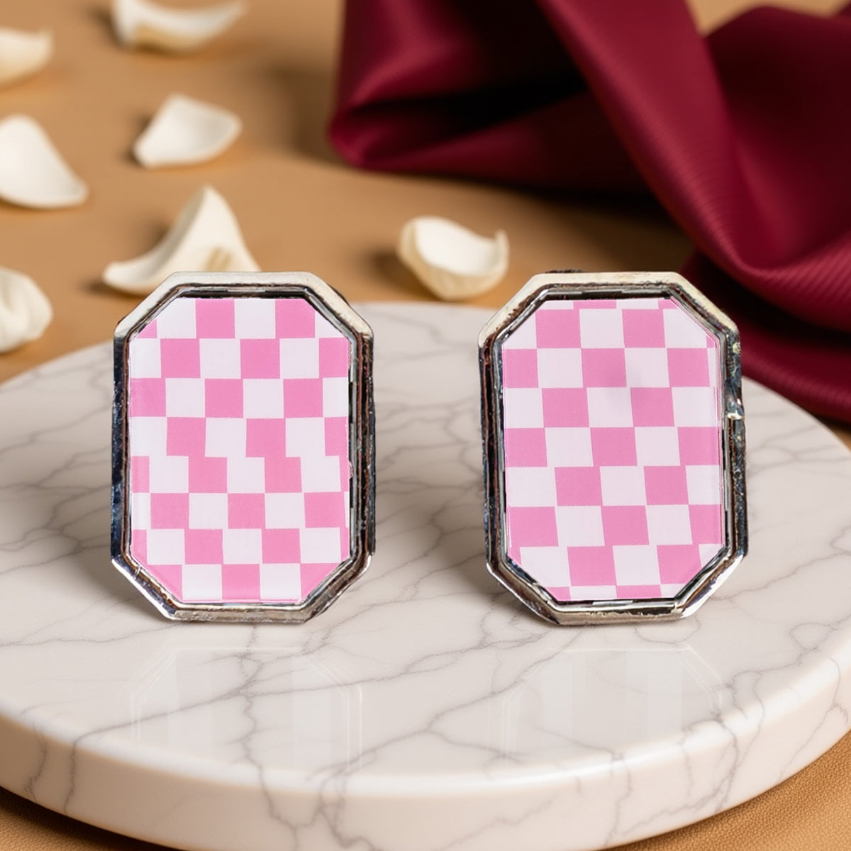 13033 - Checkered Earrings - Pink & White