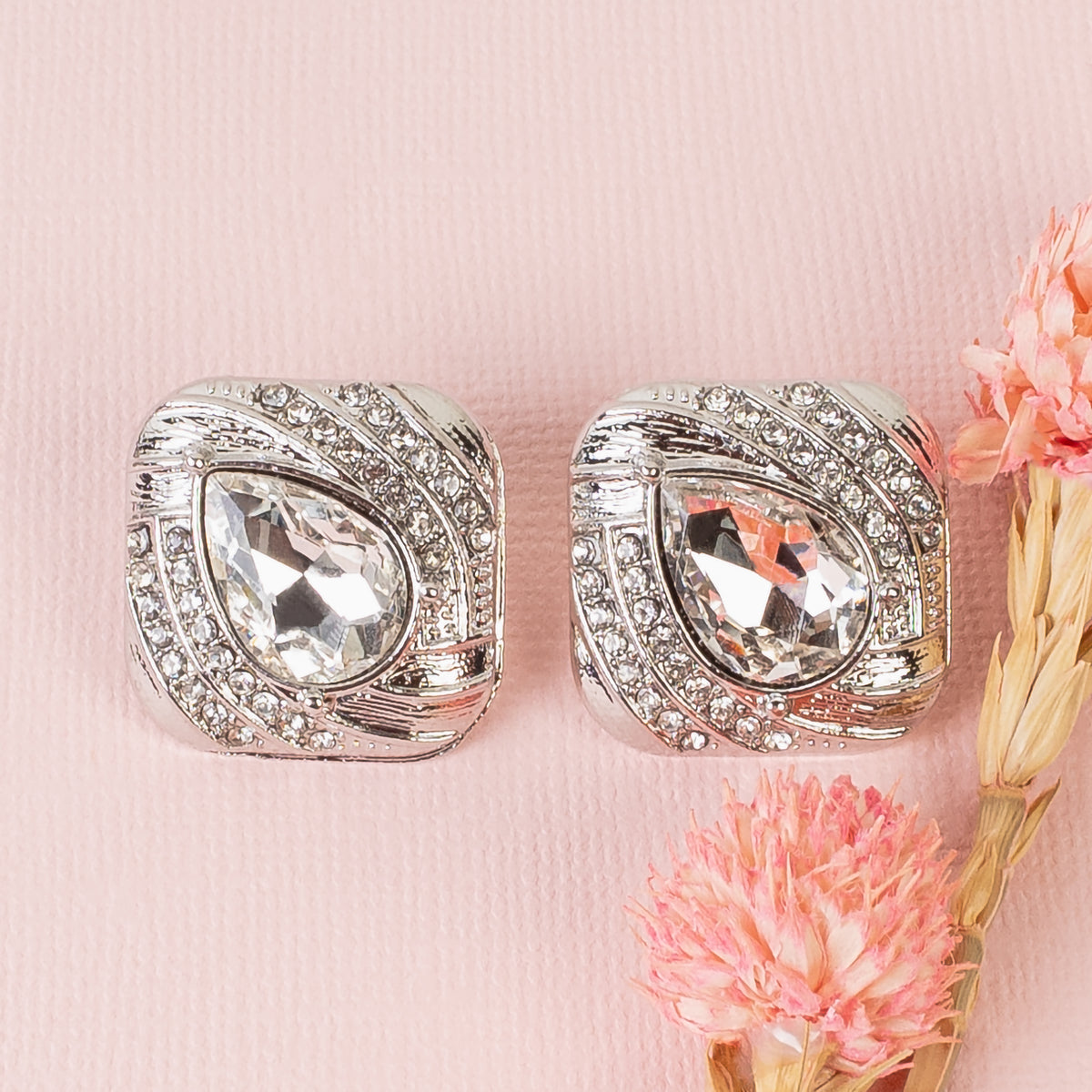 1342 - Rhinestone Earrings - Clear & Silver