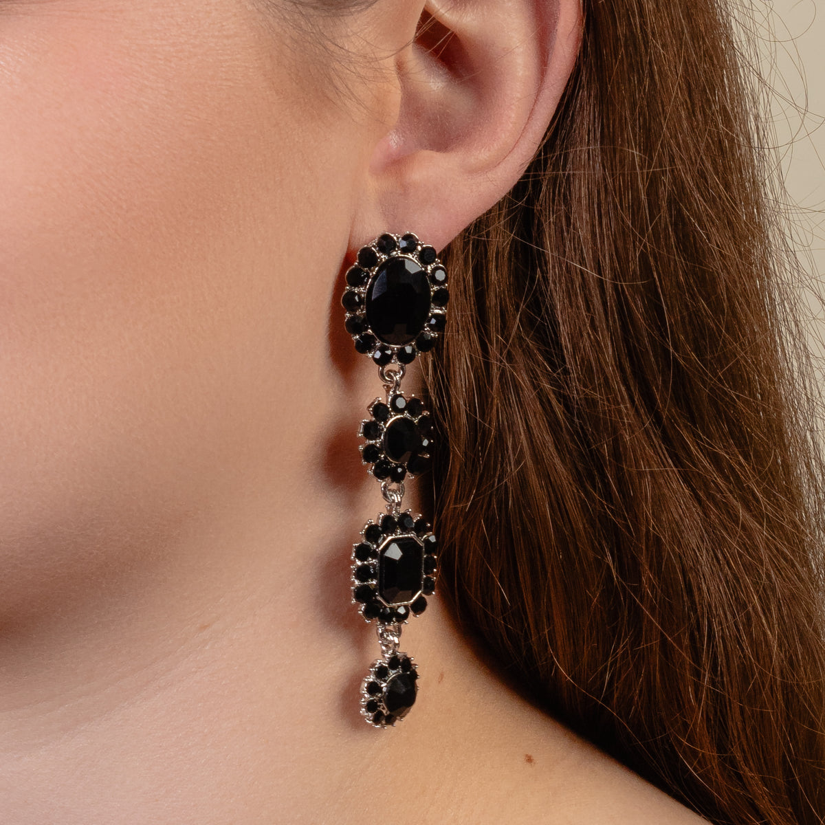 1366 - Crystal Earrings - Black