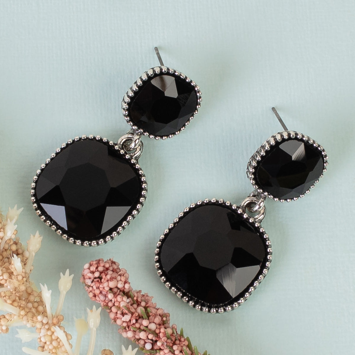 1386 - Crystal Drop Earrings - Black