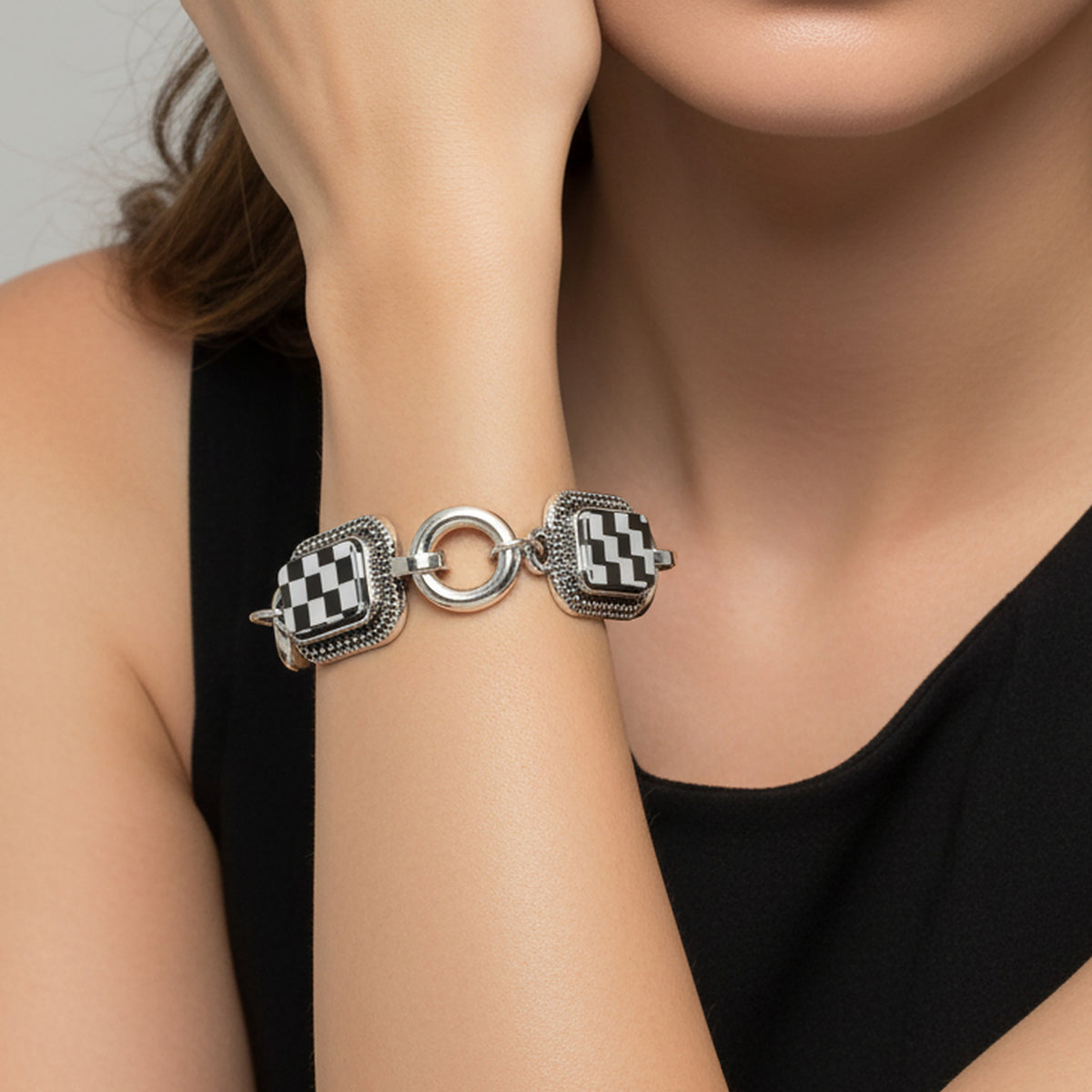 1458-CH - Checkered Bracelet - Black & White