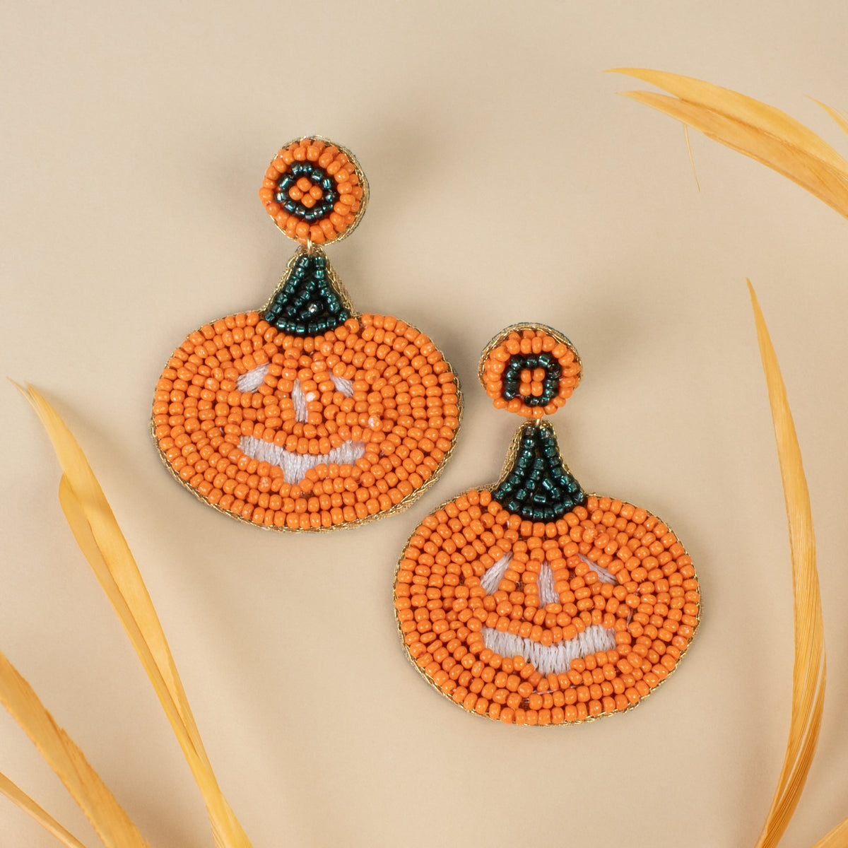 1550 - Beaded Pumpkin Earrings - Orange