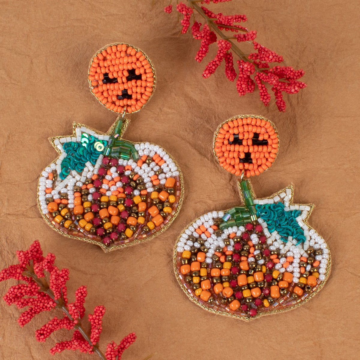 1554 - Beaded Pumpkin Earrings - Multi