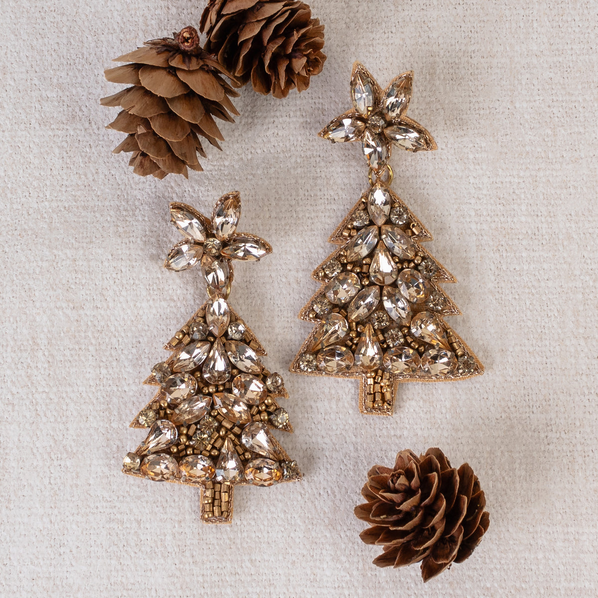 1569 - Beaded Christmas Tree Earrings - Gold