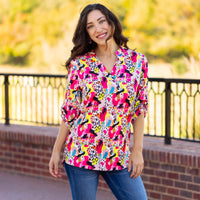 Load image into Gallery viewer, 30003 - Multi Leopard Print 3/4 Sleeve V-Neck Top
