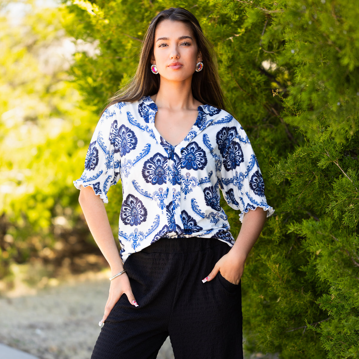 50059 - V-Neck Floral Print Bubble Sleeve Top