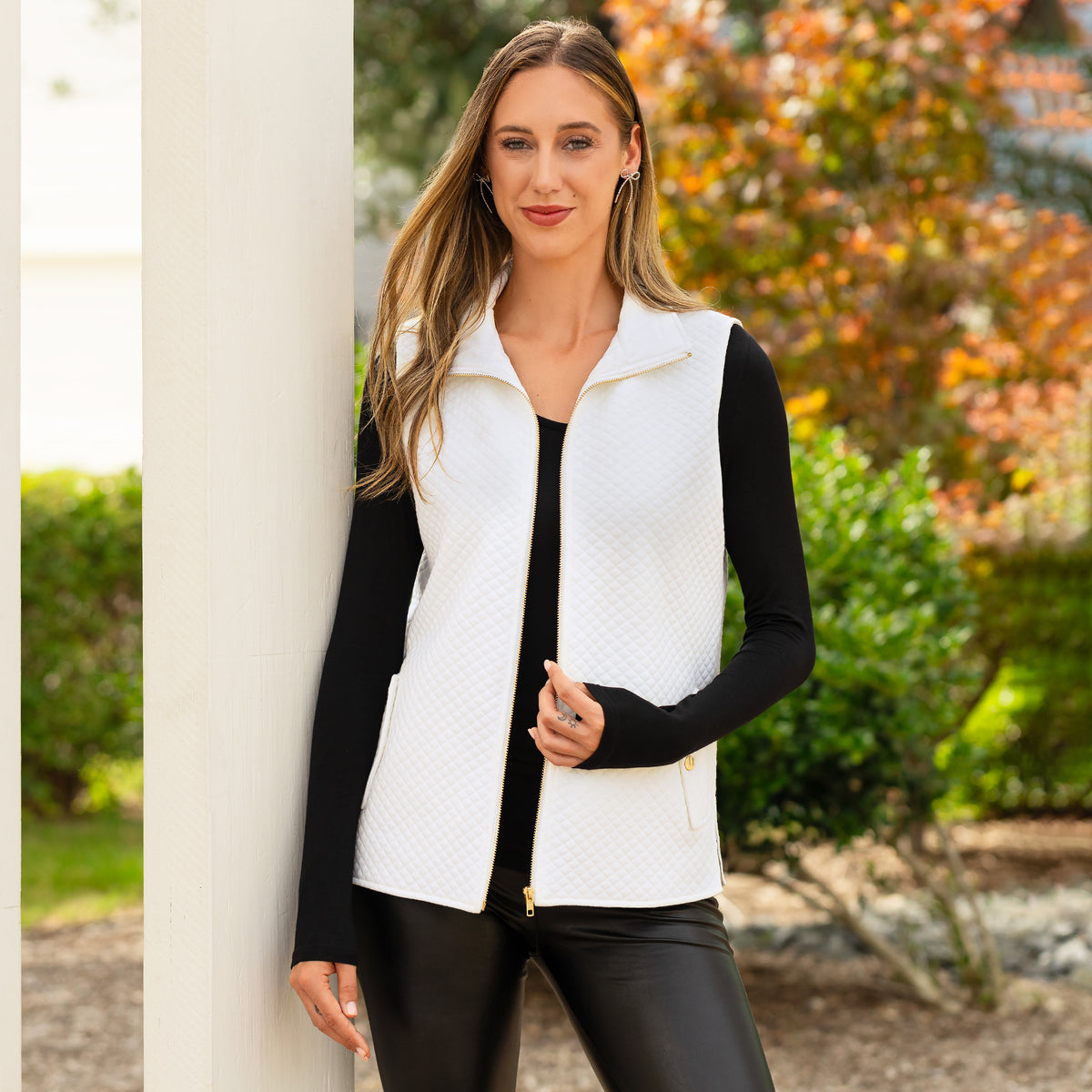 50126 - Quilted Zip-Up Vest with Pockets - White