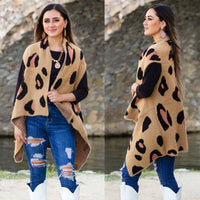 Load image into Gallery viewer, 6391 - Leopard Print Vest
