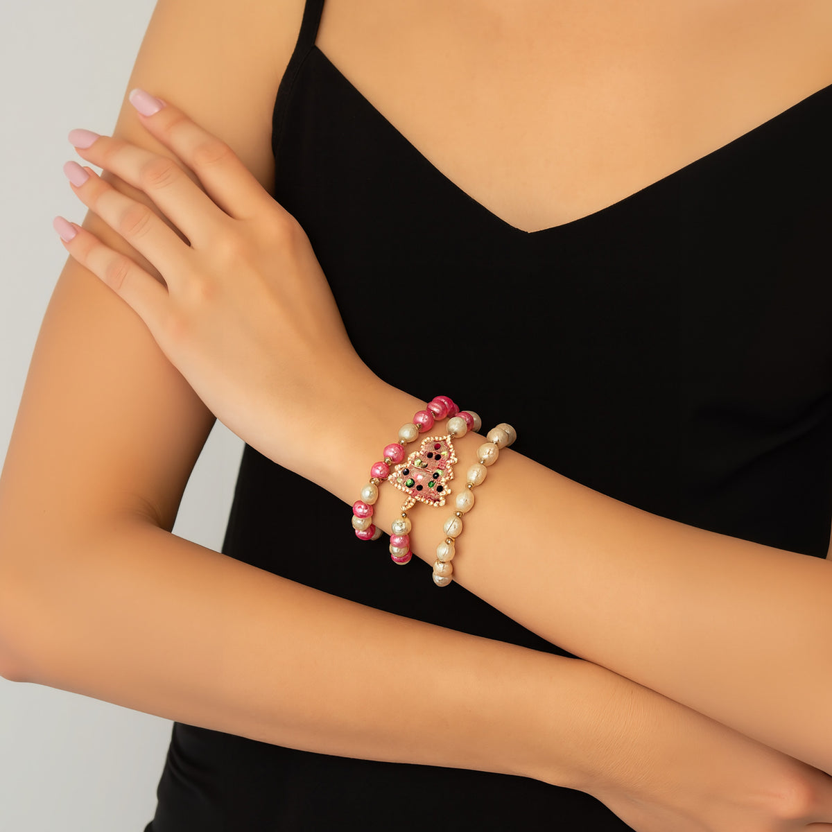 74855 - Beaded Christmas Bracelets - Multi