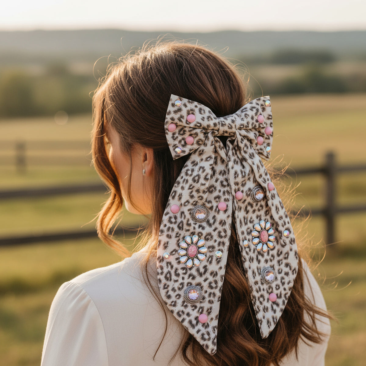 79056 - Animal Print Bow Hair Clip - White