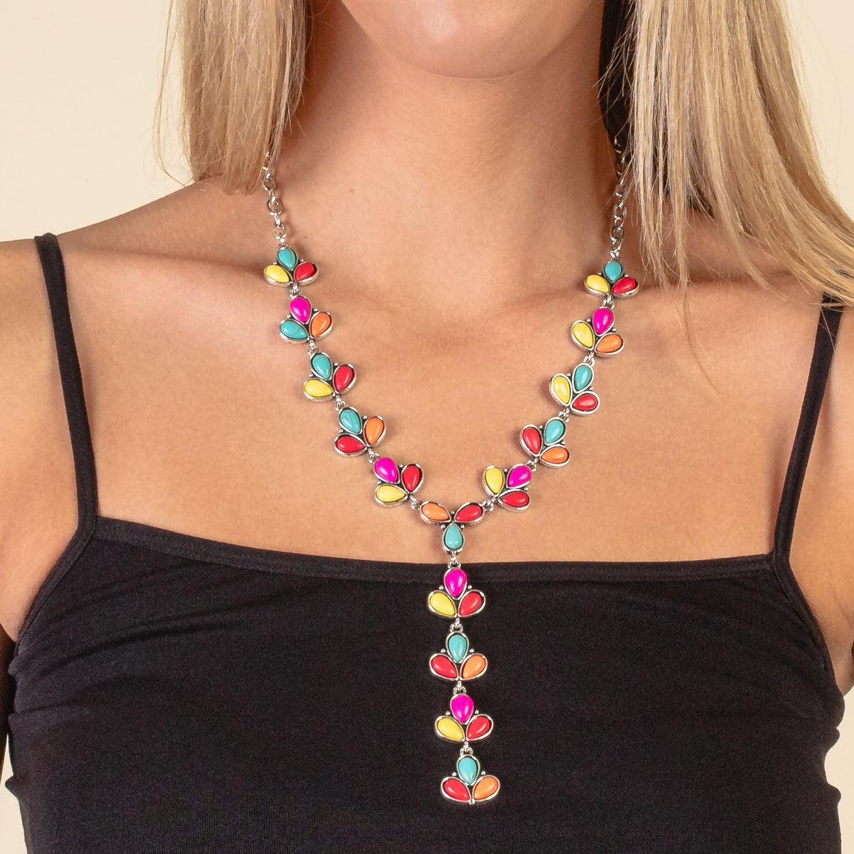 92014 - Dainty Squash Blossom Necklace - Multi