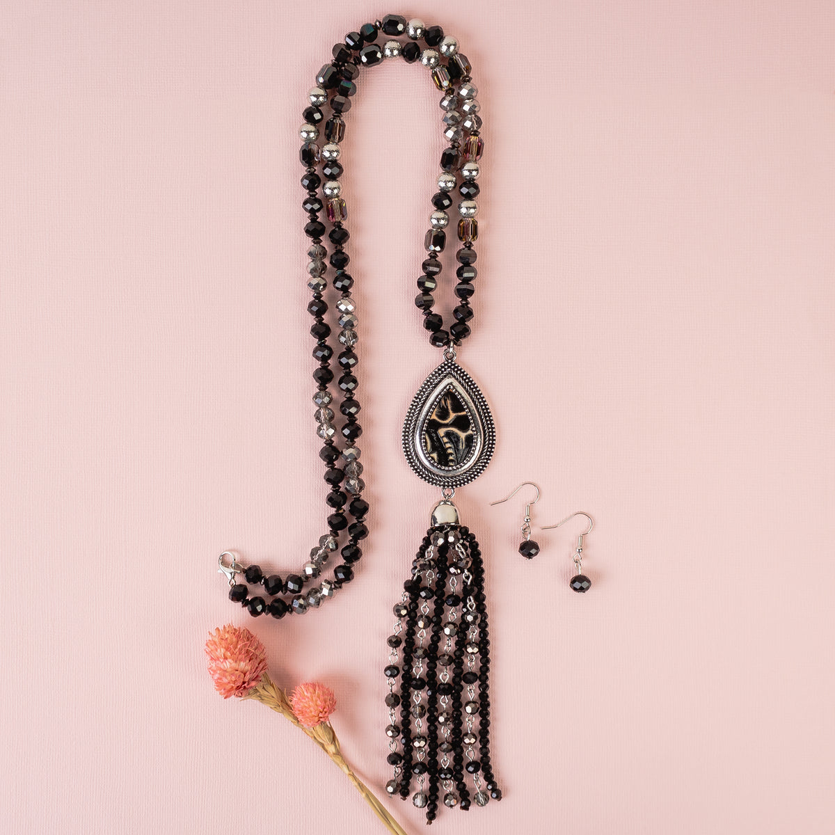 92059 - Beaded Tassel Necklace - Black