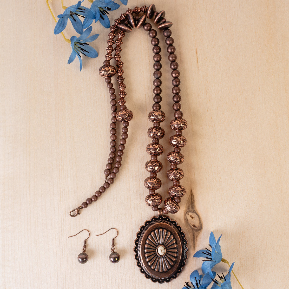 92111 - Squash Blossom Concho Necklace - Ivory & Copper