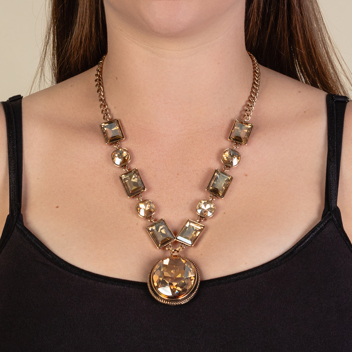 92116 - Crystal Pendant Necklace - Gold