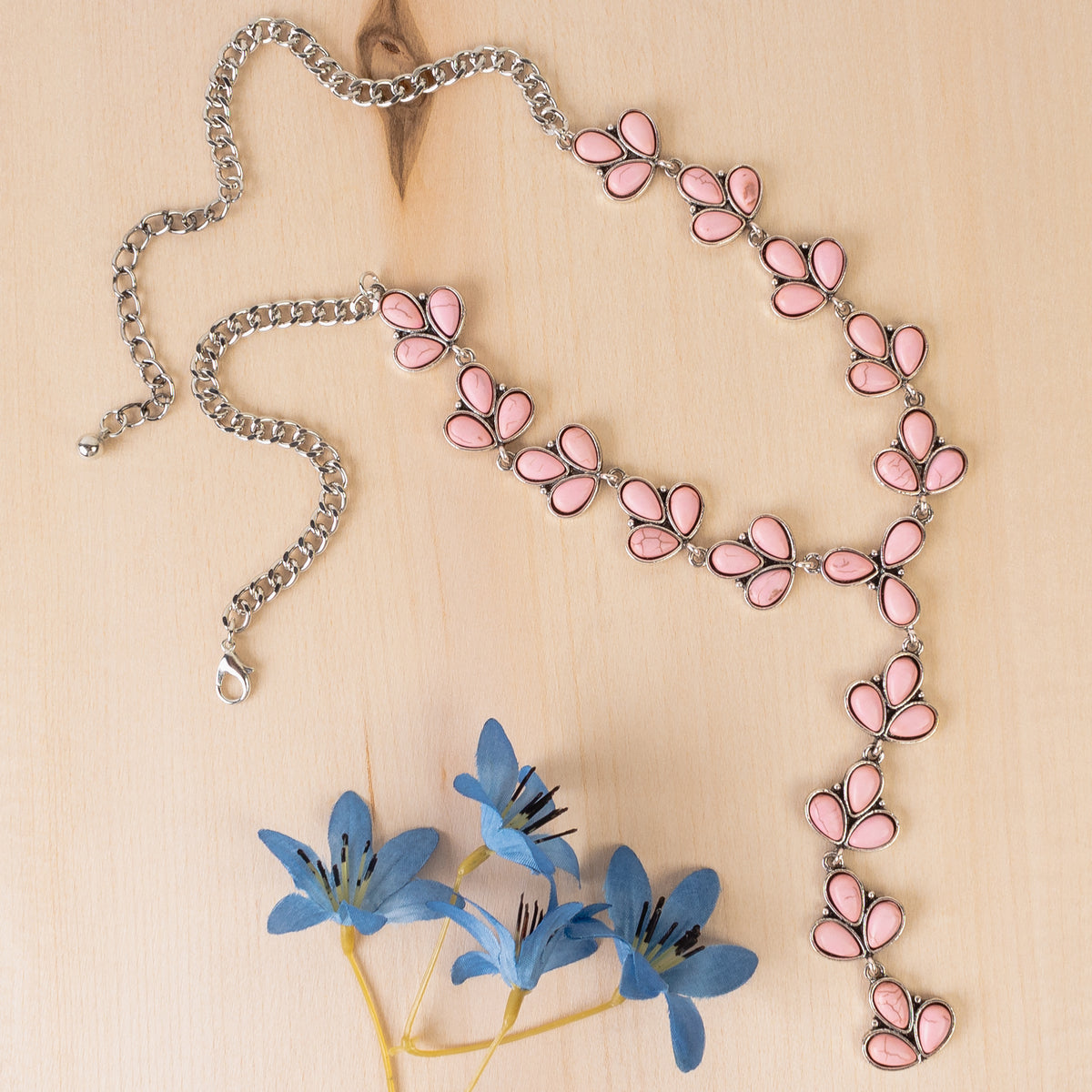 92136 - Squash Blossom Necklace - Pink