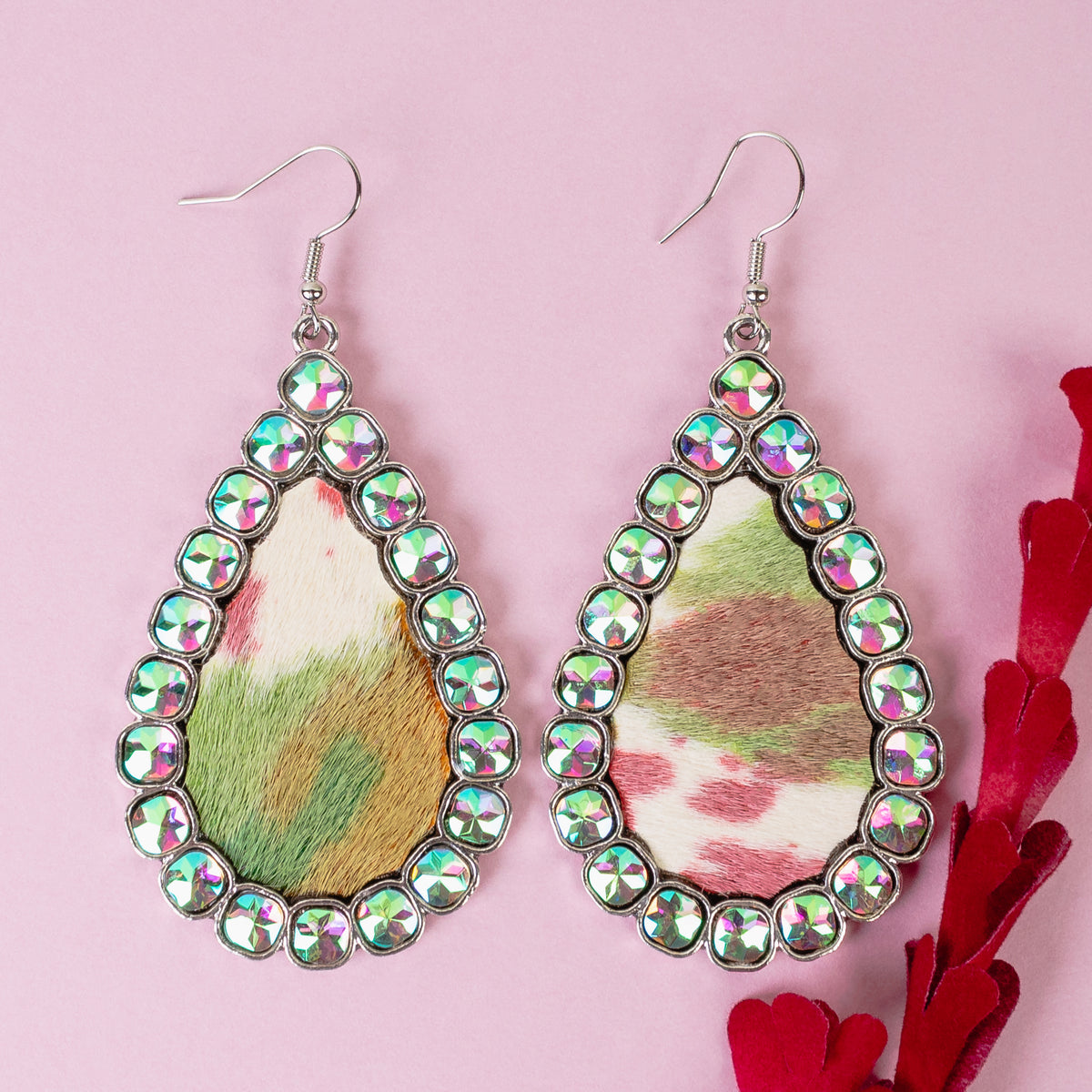 93249 - Animal Print Drop Earrings - Pink & Green