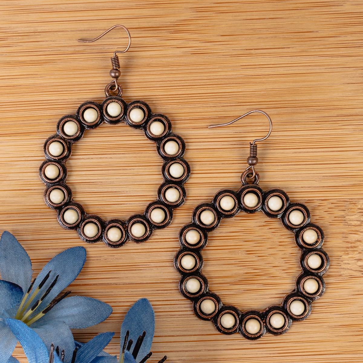 93277 - Squash Blossom Hoop Earrings - Ivory & Copper