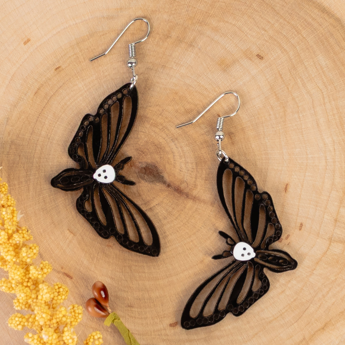 93496 - Halloween Bat Earrings - Black