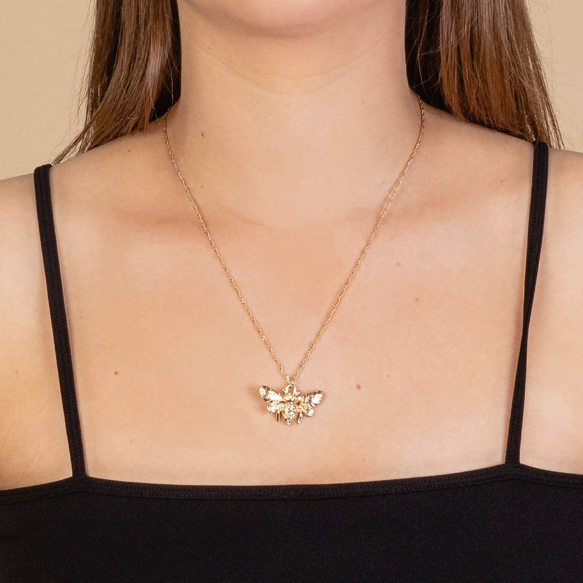 BUZZ - Dainty Bumblebee Necklace - Gold