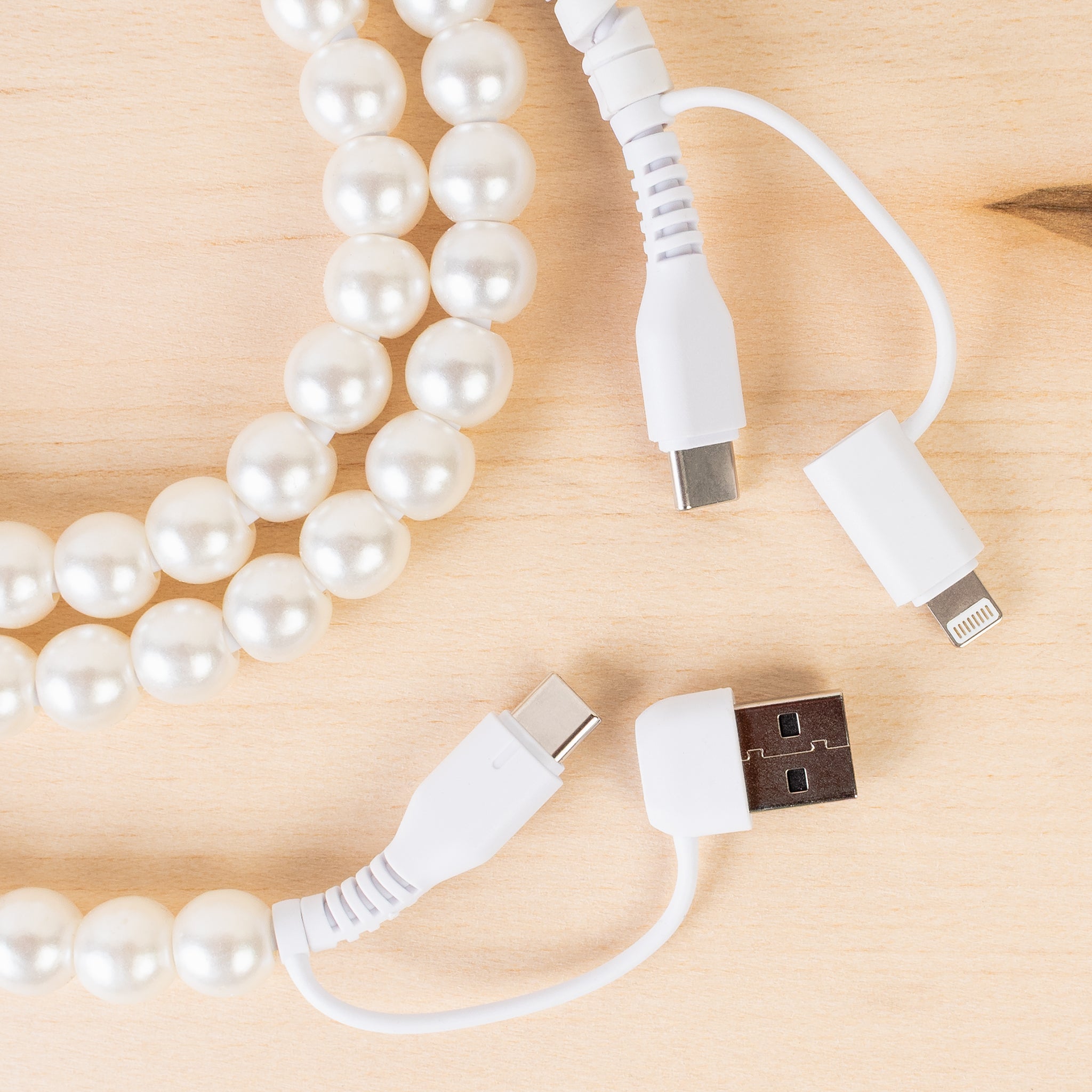 CC03 - 4-in-1 Beaded Charging Cable - Pearl | Your Fashion Wholesale