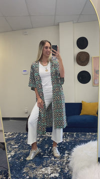 Load and play video in Gallery viewer, 6710 - Aztec Print Duster - Pink
