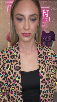 Load and play video in Gallery viewer, 6643 - Leopard Print Duster
