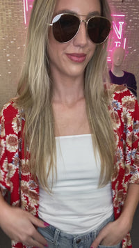 Load and play video in Gallery viewer, 6661 - Floral Print Duster
