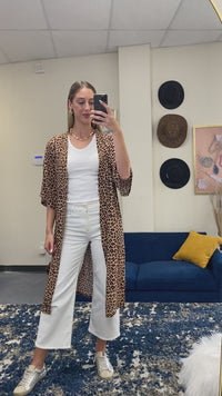 Load and play video in Gallery viewer, 8914 - Leopard Print Duster
