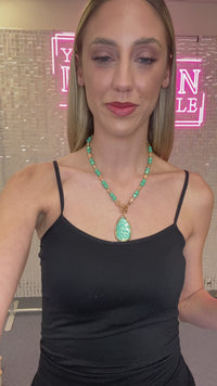 Load and play video in Gallery viewer, 1246 - Western Pendant Necklace - Turquoise
