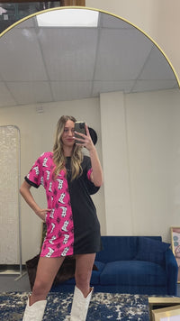 Load and play video in Gallery viewer, 10991 - Western Color Block Dress with Pockets
