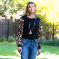 Load image into Gallery viewer, 10620 - Leopard Long Sleeve Puffed Top - Black

