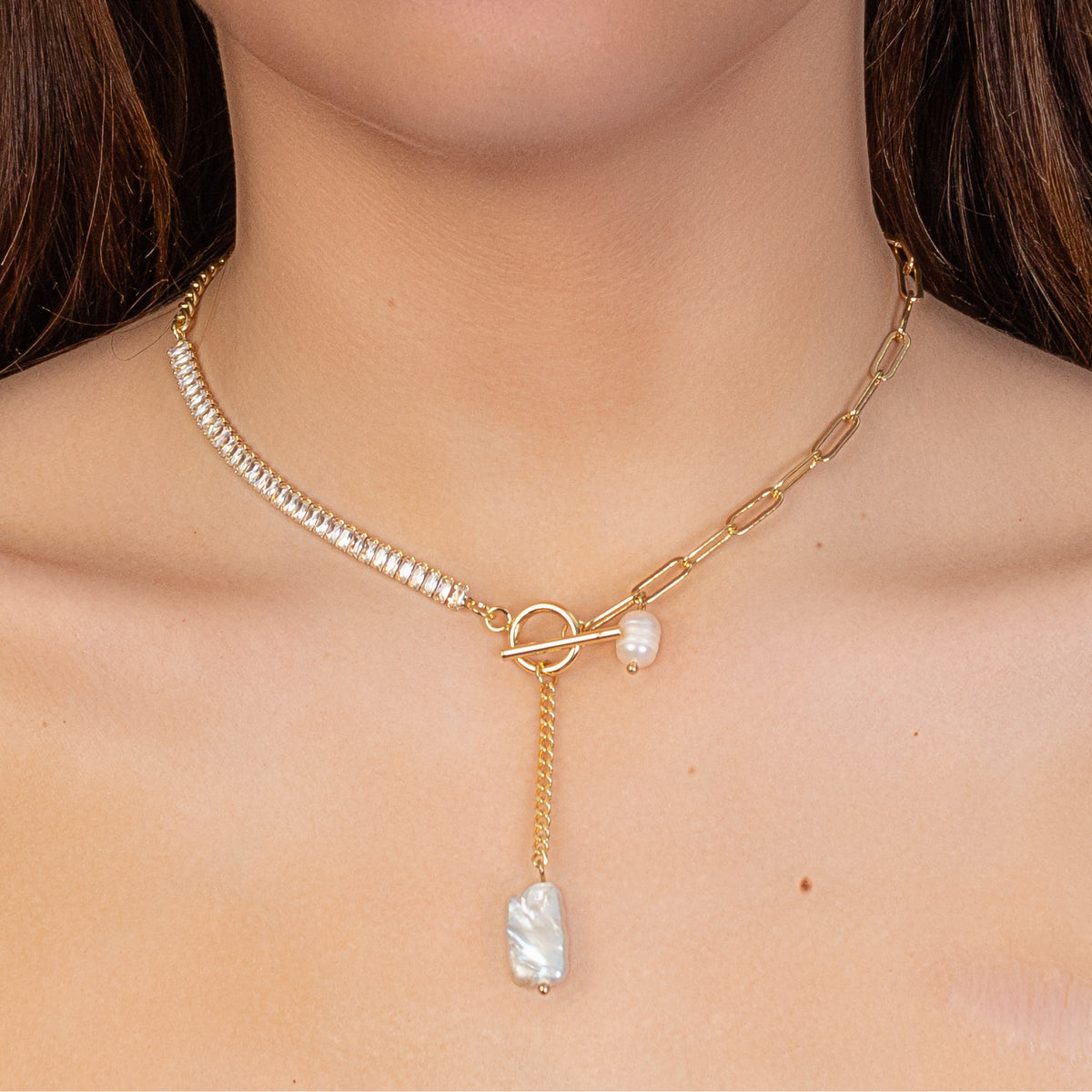 1120 - Dainty Mother of Pearl Necklace - Gold