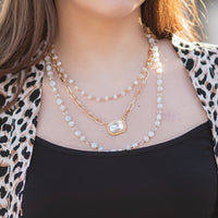 Load image into Gallery viewer, 1147 - Crystal Pendant Necklace - White
