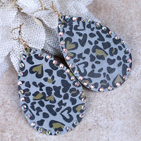 Load image into Gallery viewer, 73981 - Leopard Heart Earrings - Grey
