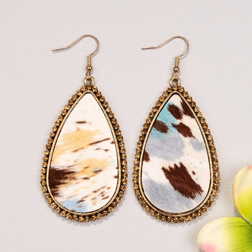 734056 - Animal Hide Earrings - Blue Brown