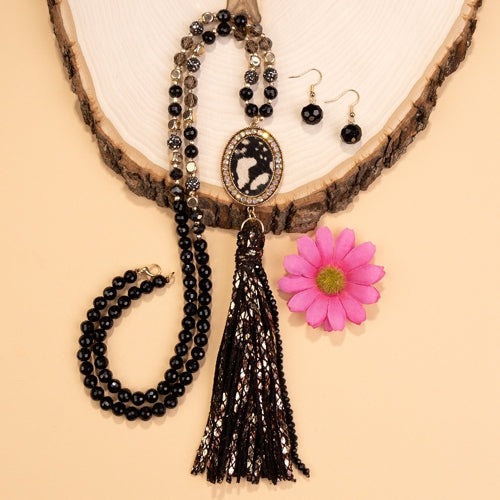 72777 - Animal Print Beaded Tassel Necklace - Black