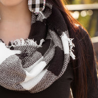 Load image into Gallery viewer, 6351 - Buffalo Plaid Infinity Scarf
