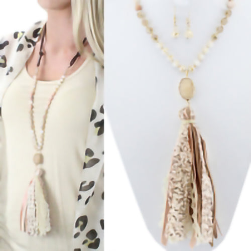 72385 - Fabric Tassel Necklace - Rose Gold