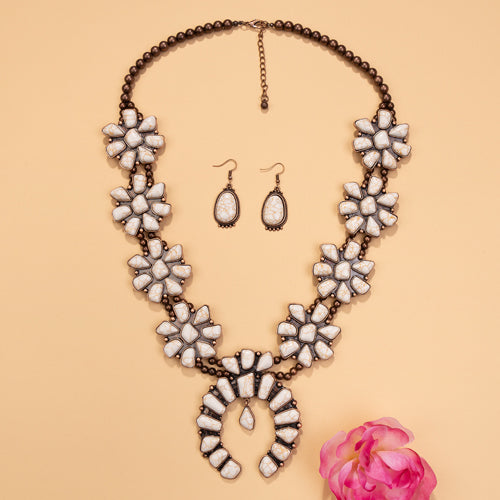 72472 - Squash Blossom Necklace - Fashion Jewelry Wholesale