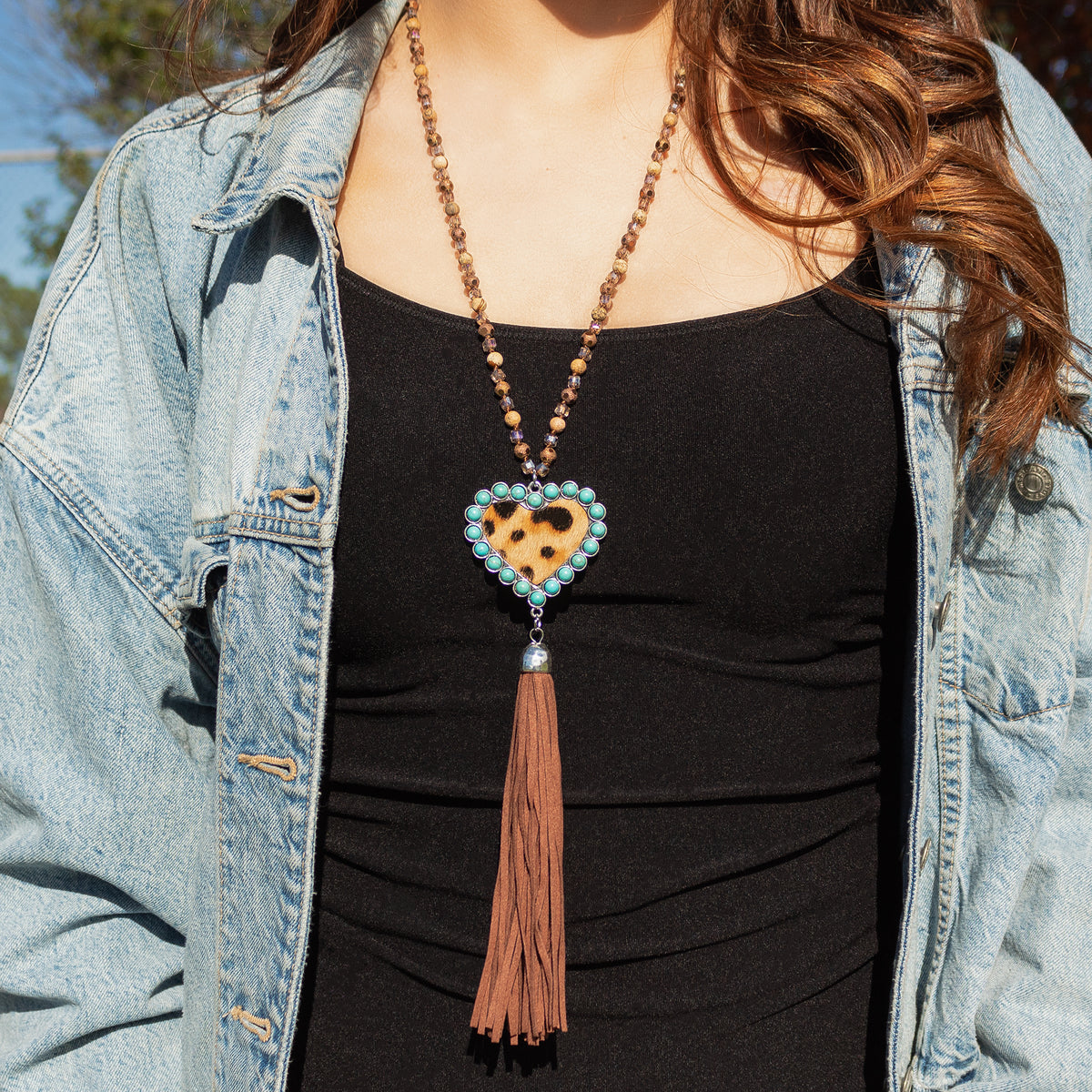 72737 - Beaded Leopard Heart Necklace - Brown