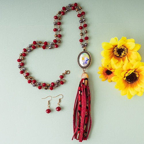 72785 - Animal Print Beaded Tassel Necklace - Red