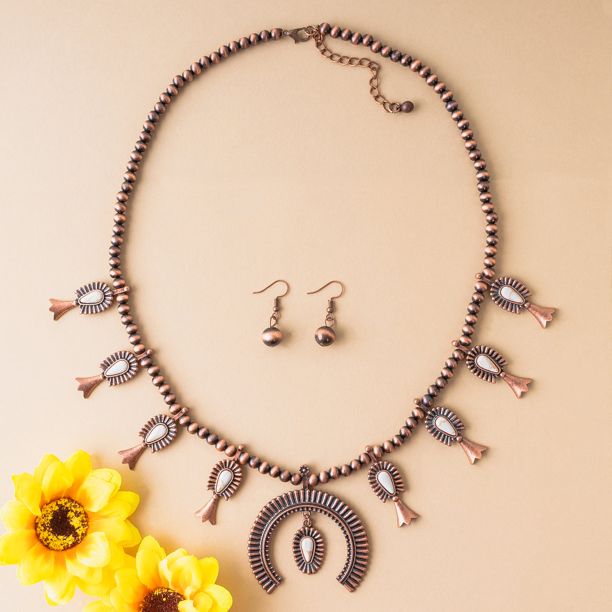 72810 - Squash Blossom Necklace - Ivory & Copper