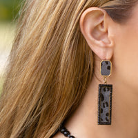 Load image into Gallery viewer, 734028 - Rectangle Animal Hide Earrings - Black
