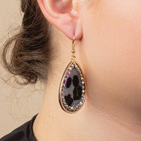 Load image into Gallery viewer, 73562-1 - Crystal Lined Hide Earring - Grey
