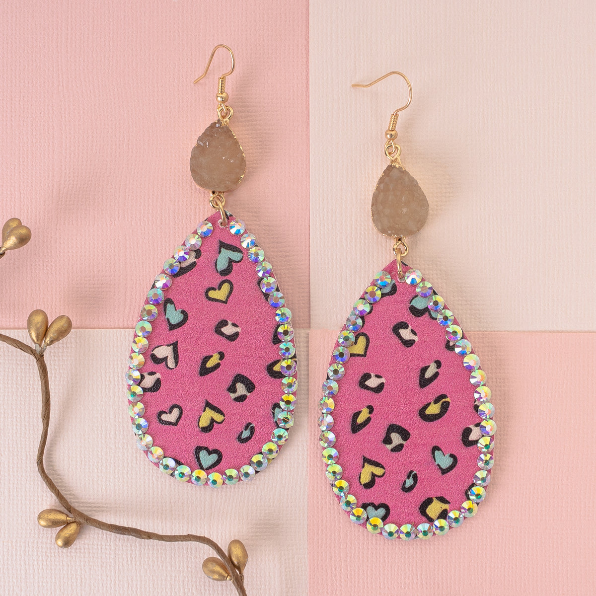 73909 - Crystal Leopard Gem Earrings - Fuchsia